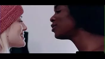تشغيل مثليات الجنس بين الأعراق - آنا foxxx ، شارلوت ستوكلي