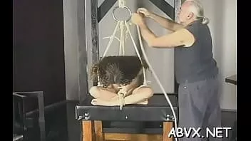 play Foxy schat die graag haar tieten en vagina laat zien