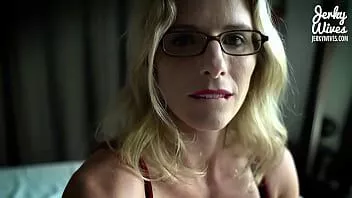 play Mijn maagdelijkheid verliezen aan mijn stiefmoeder - cory chase
