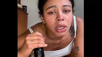 play Estudante latina primeiro deepthroat joi creampie (clipe completo)