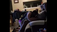 चलाएँ नॉटीनैट्टी अपने व्यभिचारी पति को धड़कते बीबीसी के साथ सबक सिखाती है