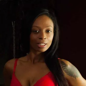 色情明星 Lola Marie